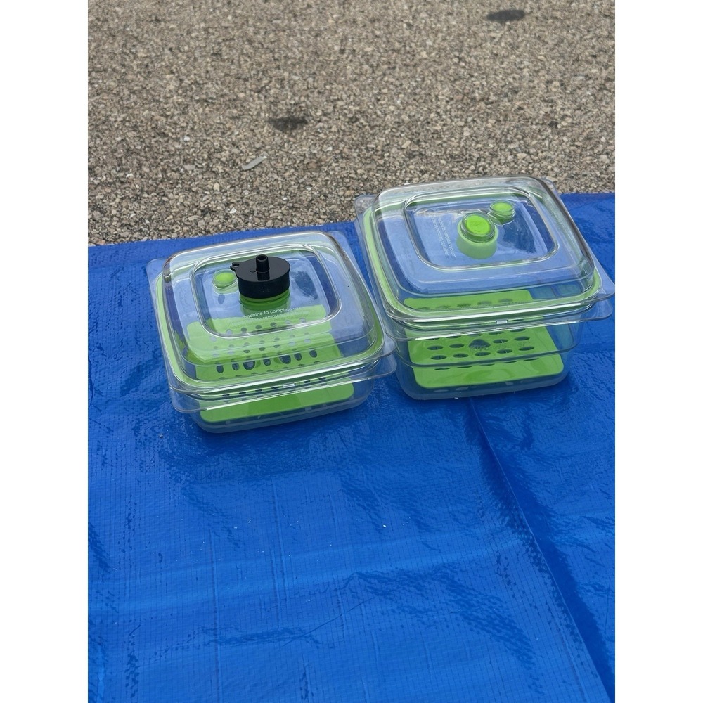 Food Storage Containers Set w/ Lids Vented Microwave BPA Free Lot 2